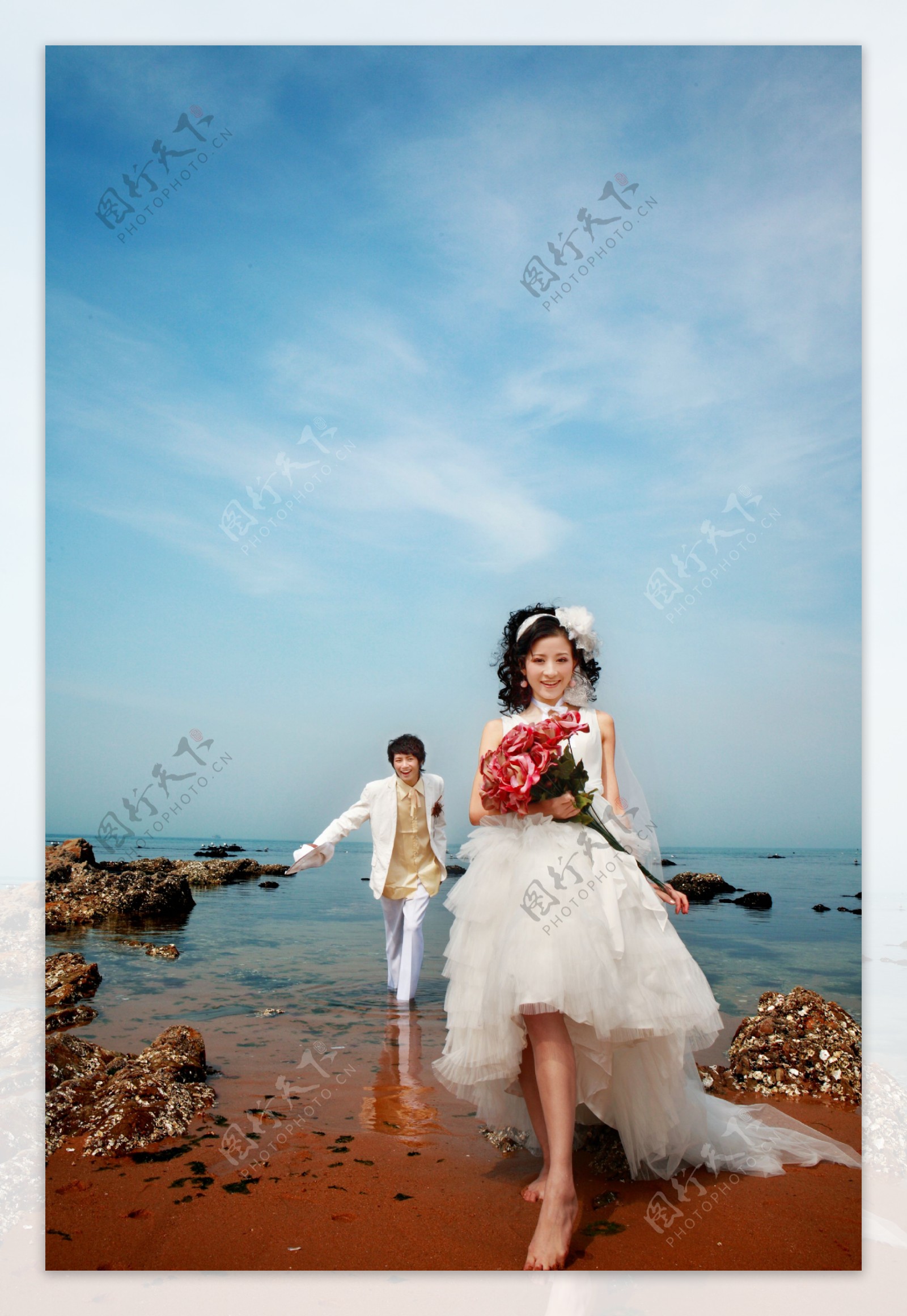 浪漫海景婚纱系列图片