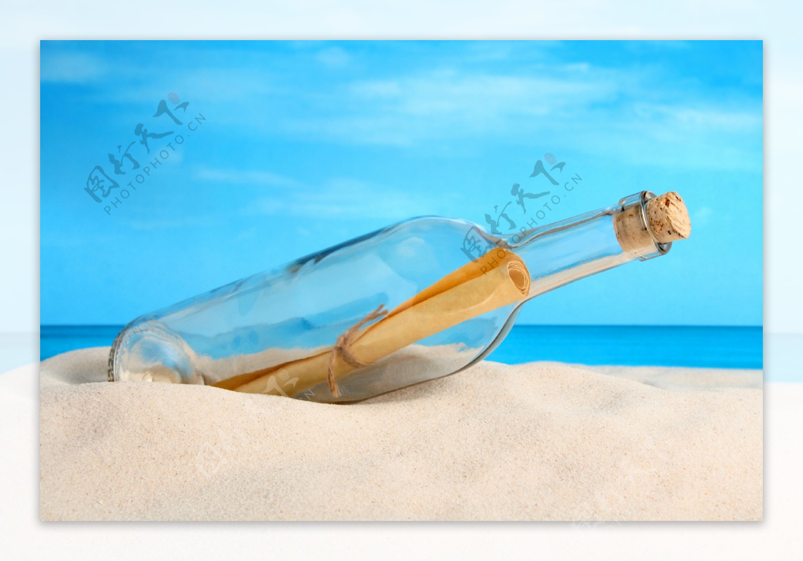 沙滩漂流瓶