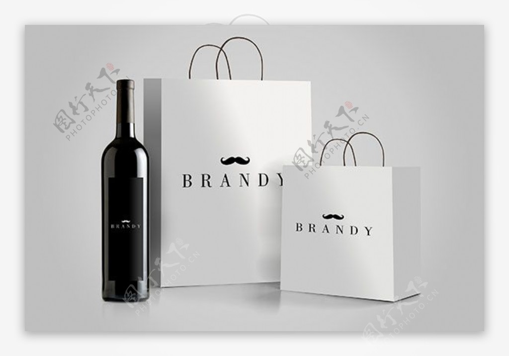 提袋酒瓶包装设计PSD图片