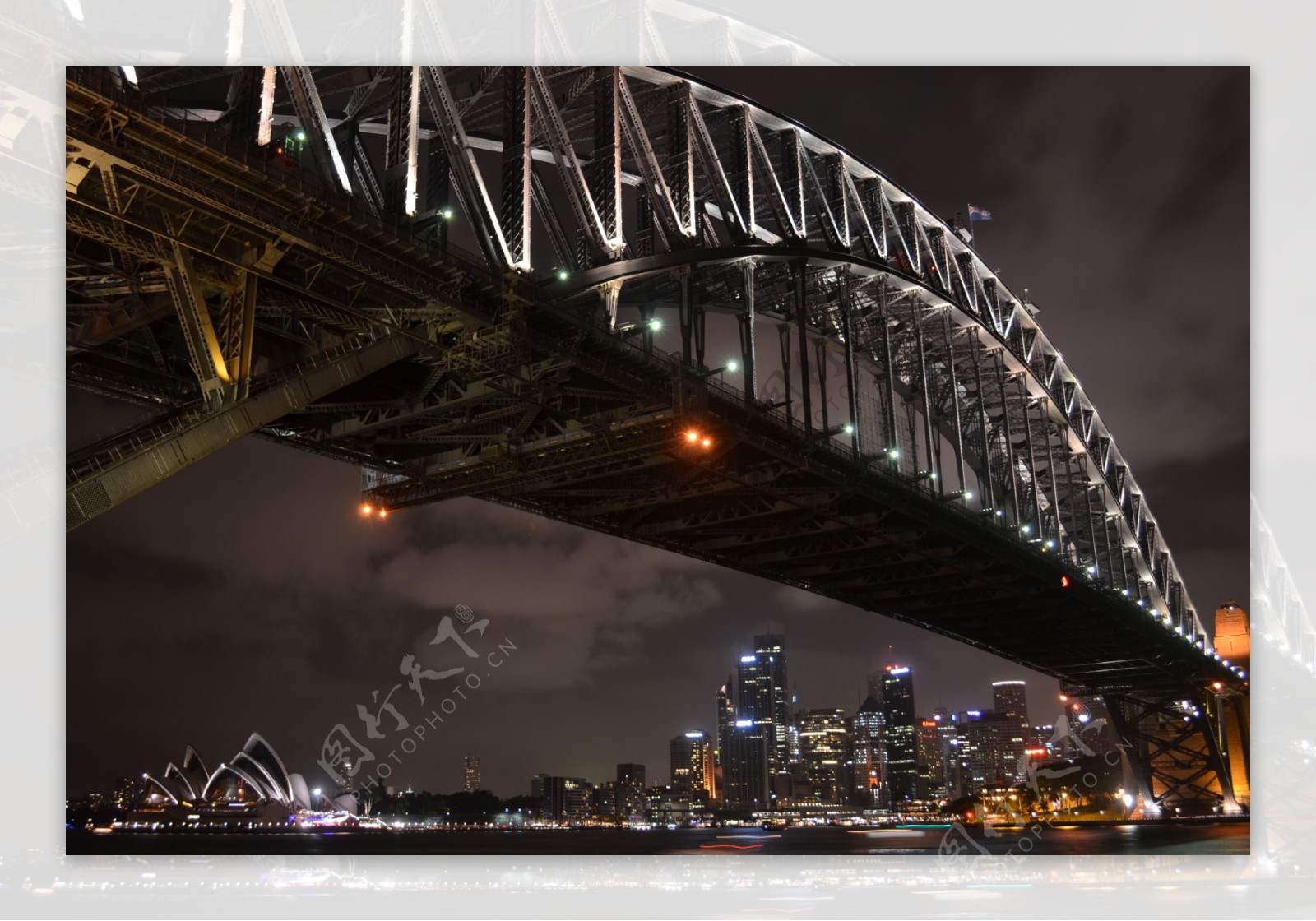 桥夜景图片
