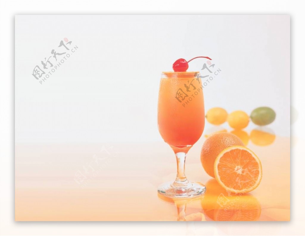 水果果汁饮料PPT模板