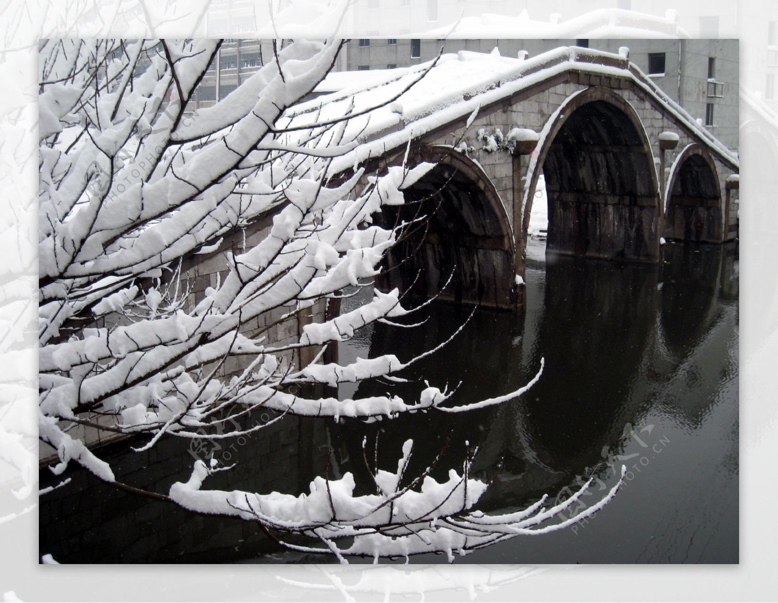 水乡雪景