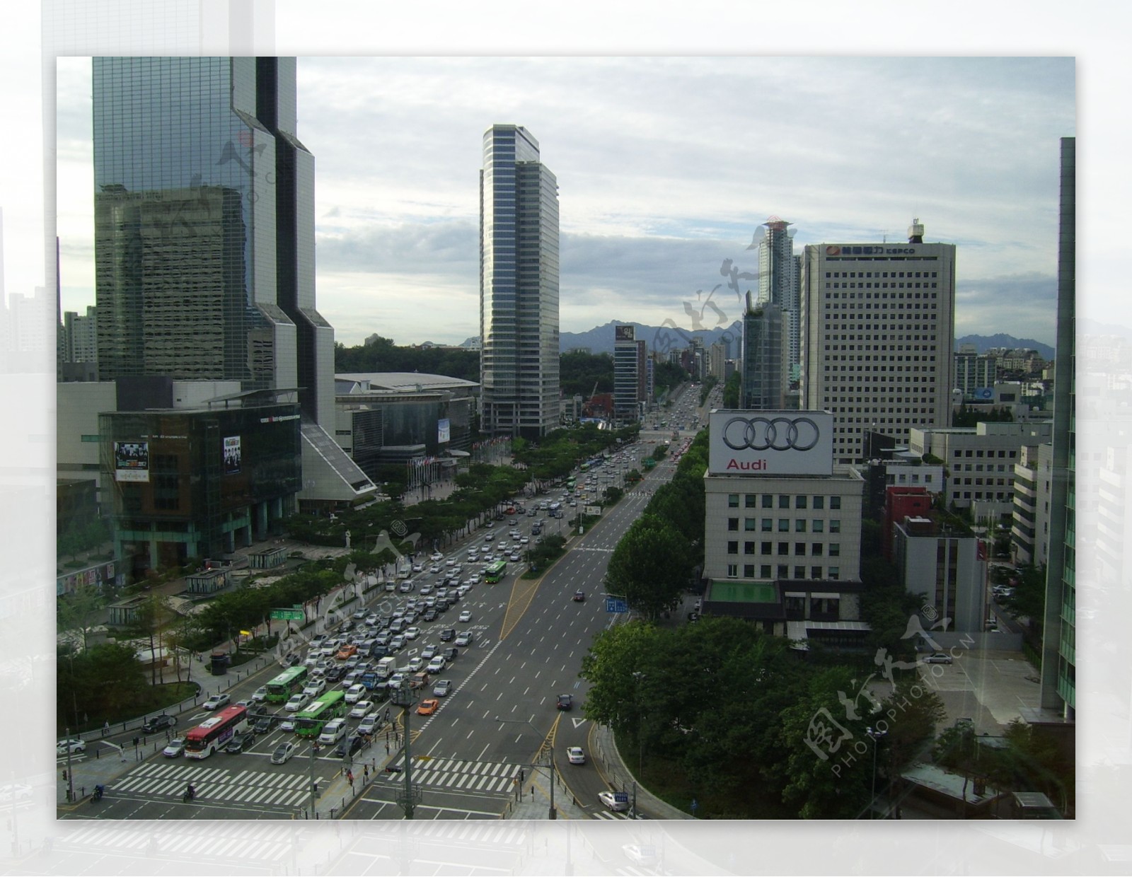 韩国首尔城市街道街景鸟瞰图片