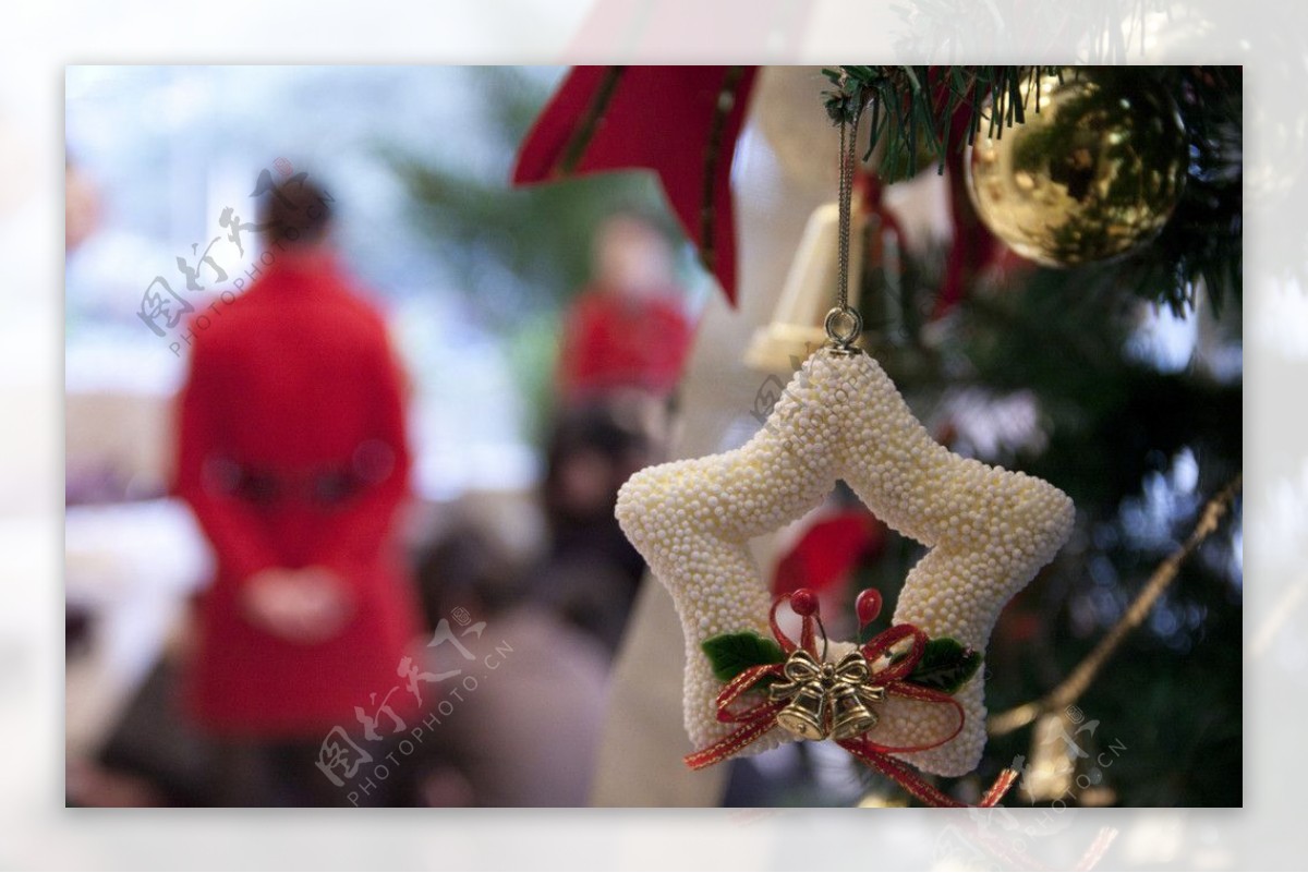 圣诞树星星挂饰非高清图片