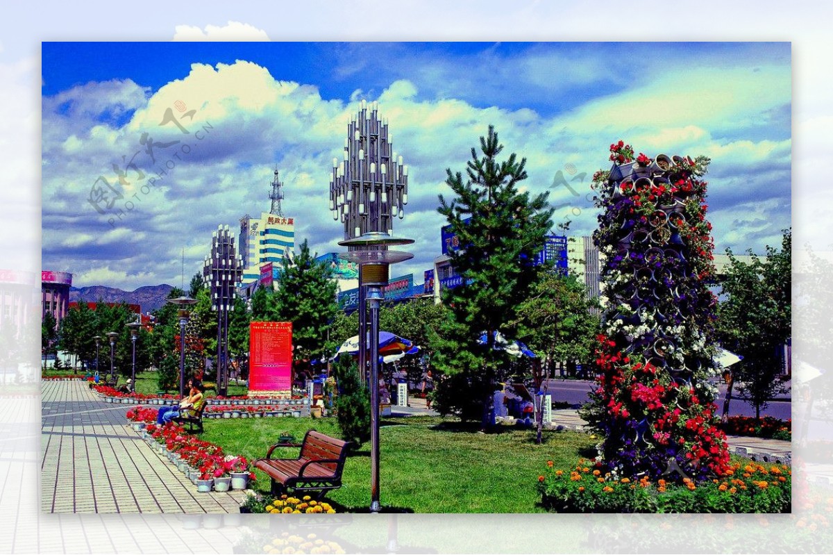 新疆阿勒泰市城市景观图片