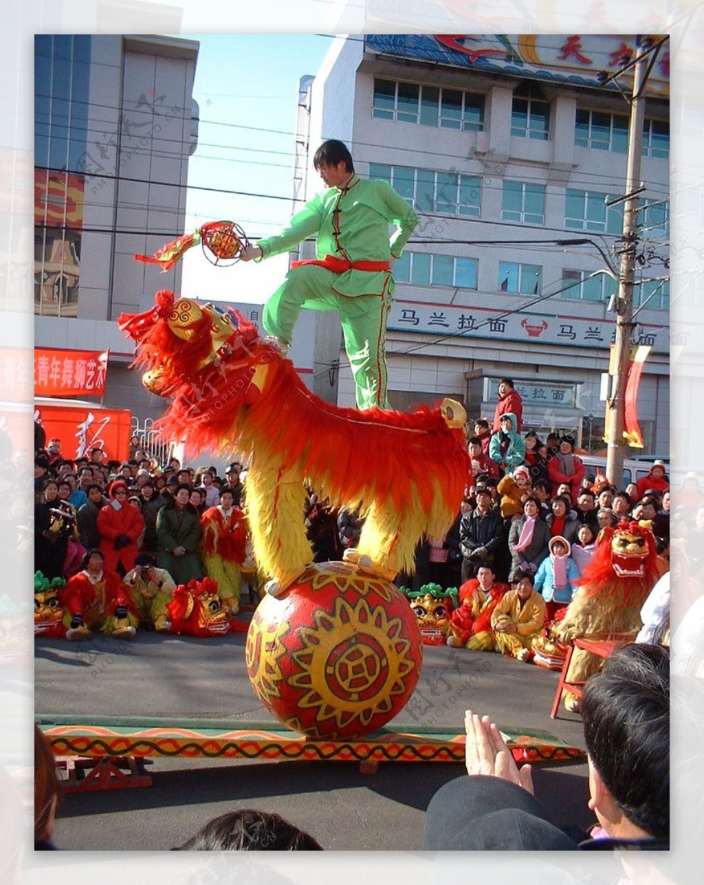 舞狮图片