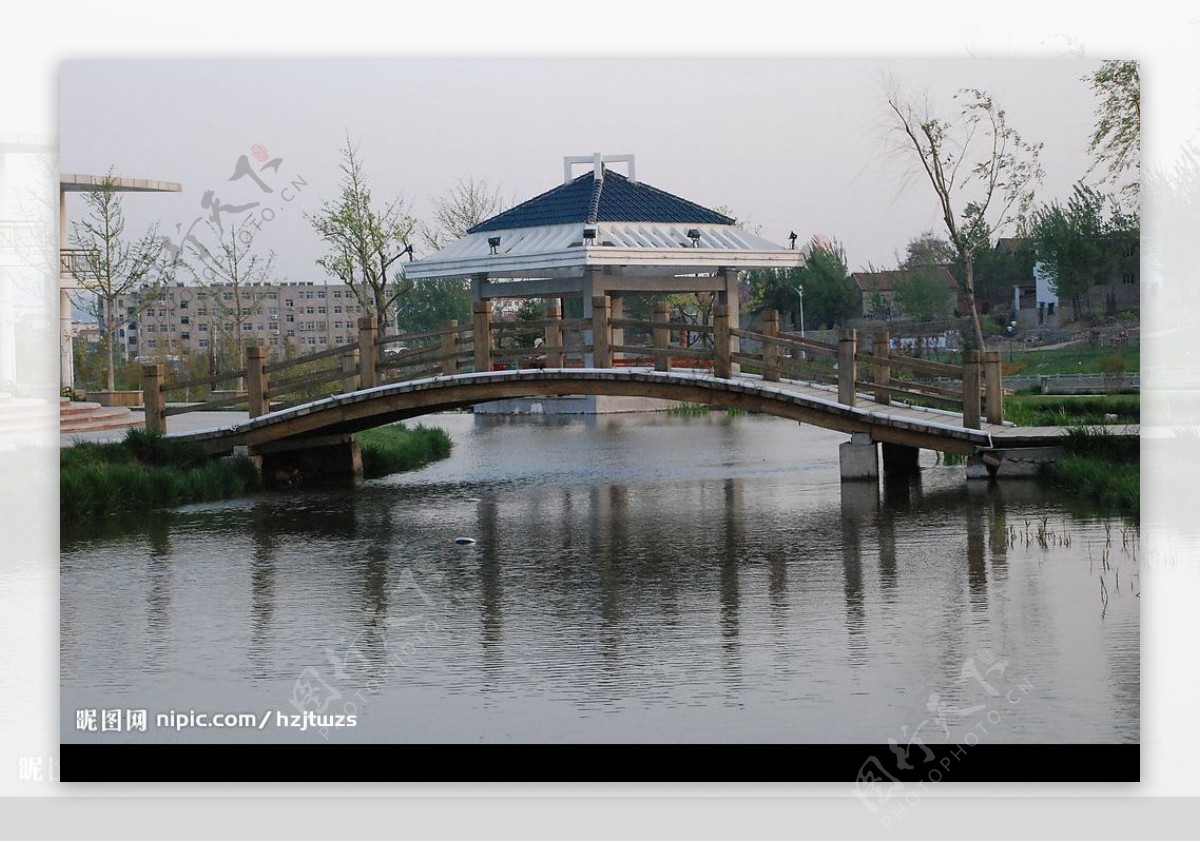 公园小桥流水图片