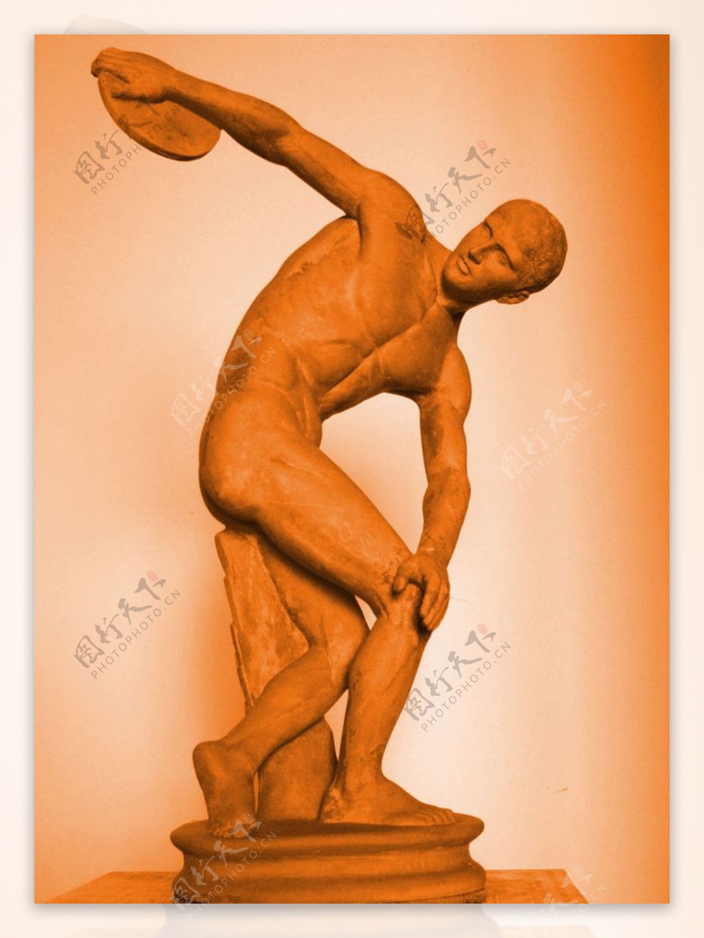雕塑掷铁饼者古希腊图片