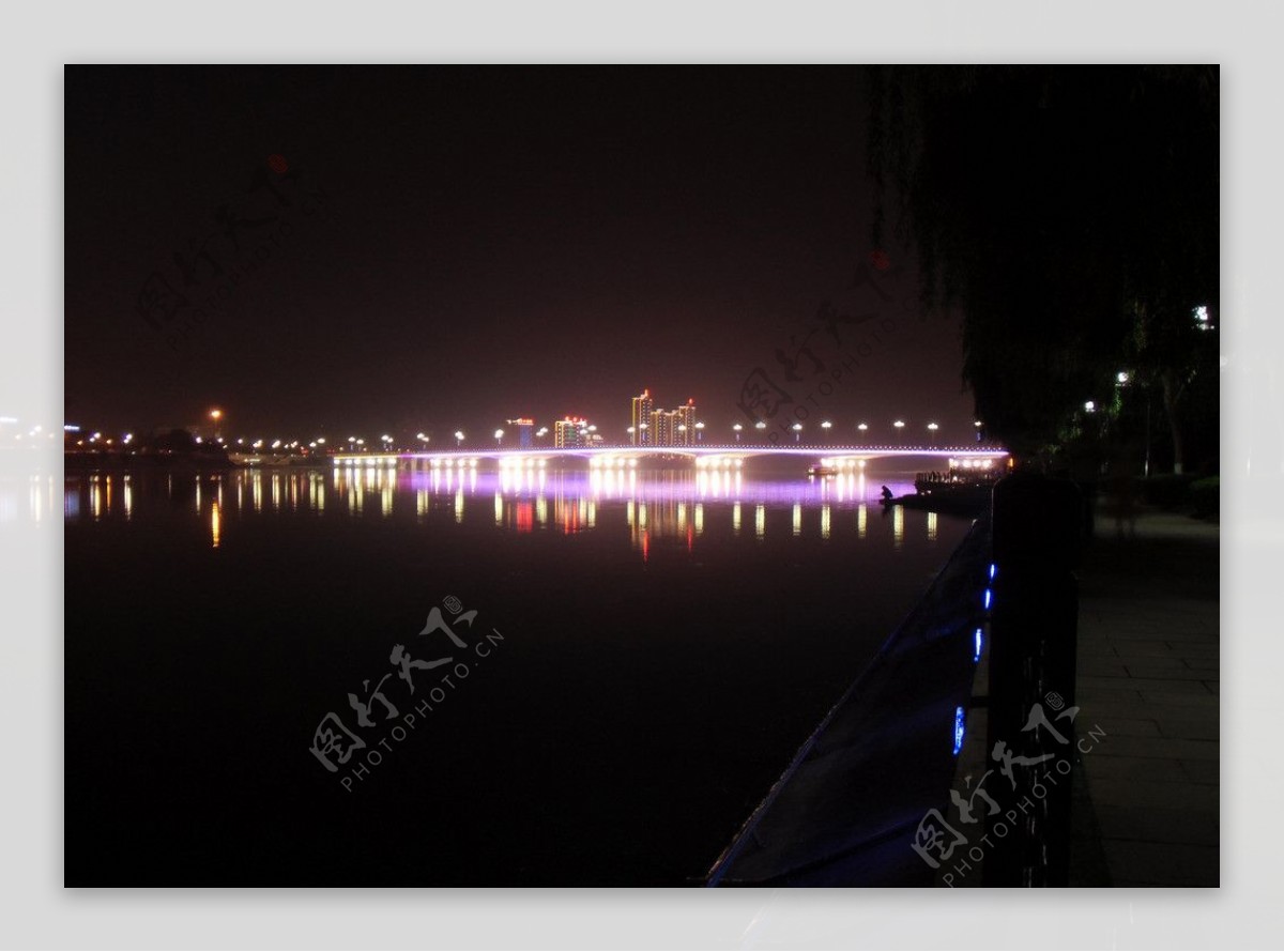 汉中夜景图片