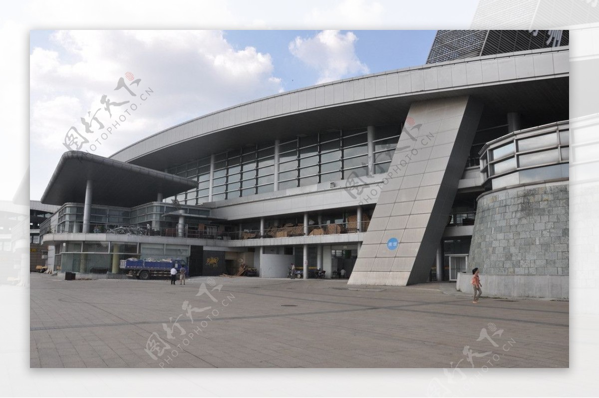 扬州国展中心外景图片