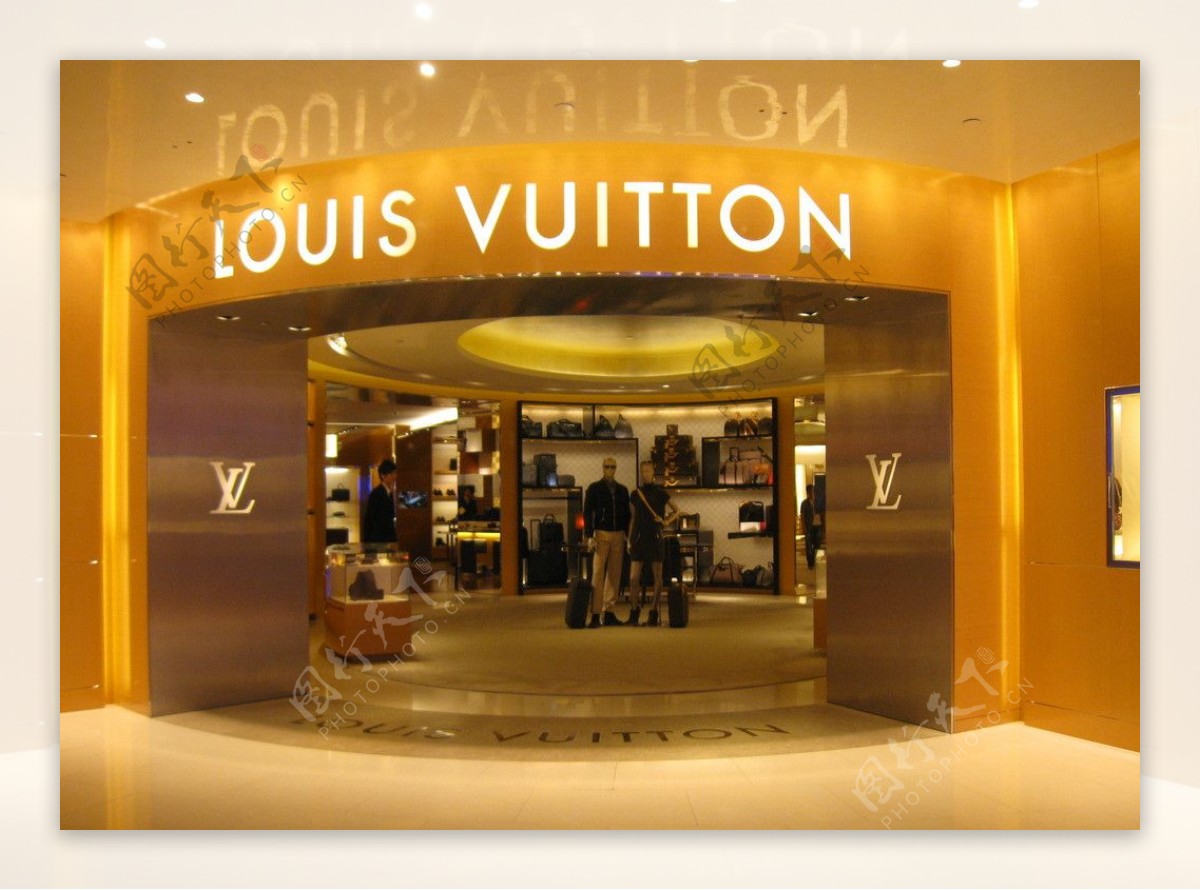 Case Study: Louis Vuitton | ServiceChannel