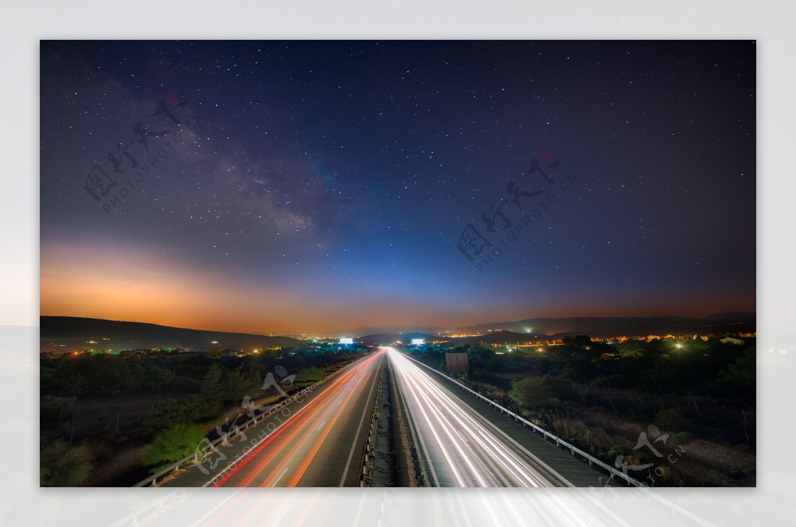 高速夜景图片