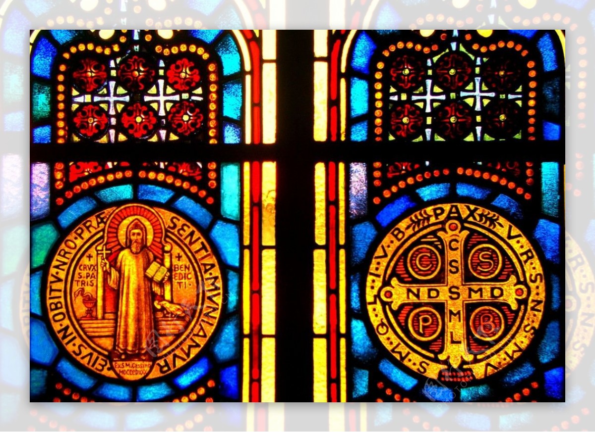 教堂玻璃艺术图片