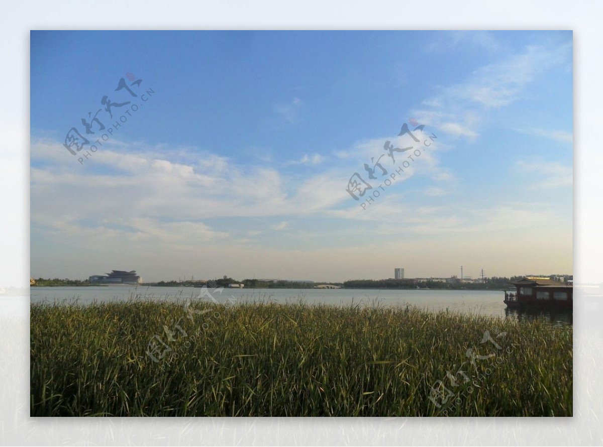清风湖美景图片