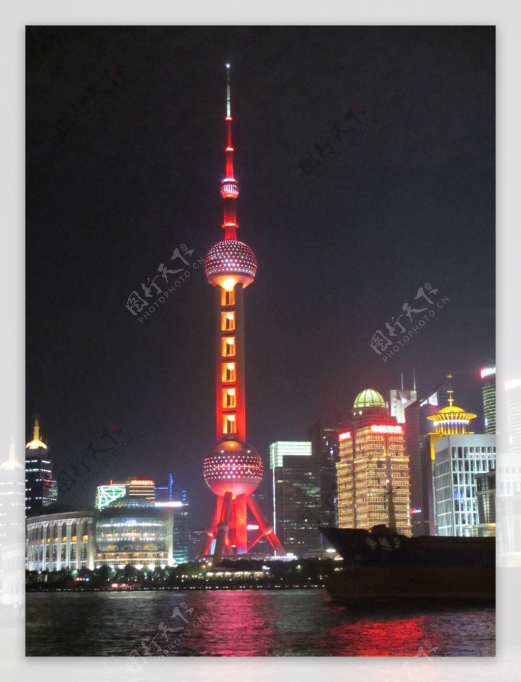 东方明珠夜景图片