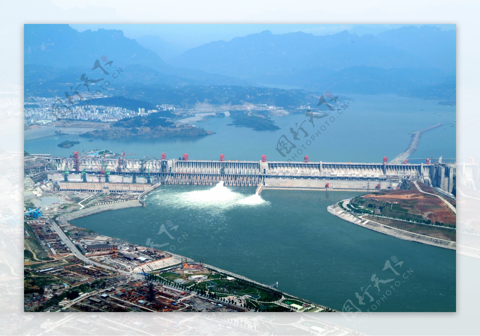 三峡水电站三峡大坝图片