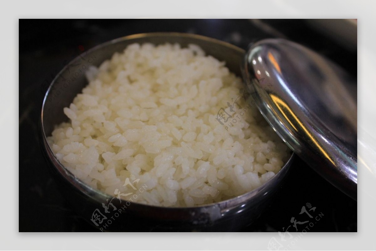 米饭里包含哲学的味道，让人还想再吃一碗|摄影|产品摄影|WiNK摄影工作室 - 原创作品 - 站酷 (ZCOOL)