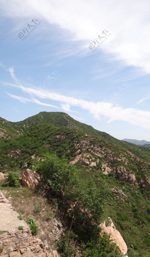 万里长城陡峭山峰图片