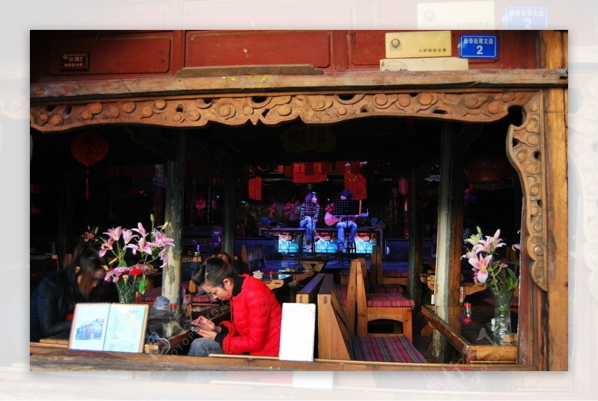丽江古城酒吧图片
