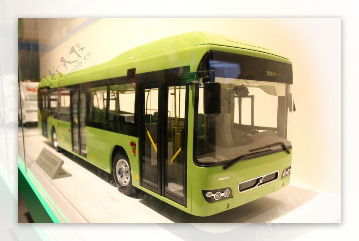 沃尔沃公交车模型充电环保型图片