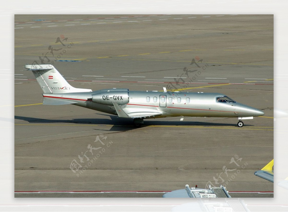 庞巴迪Learjet40公务机图片