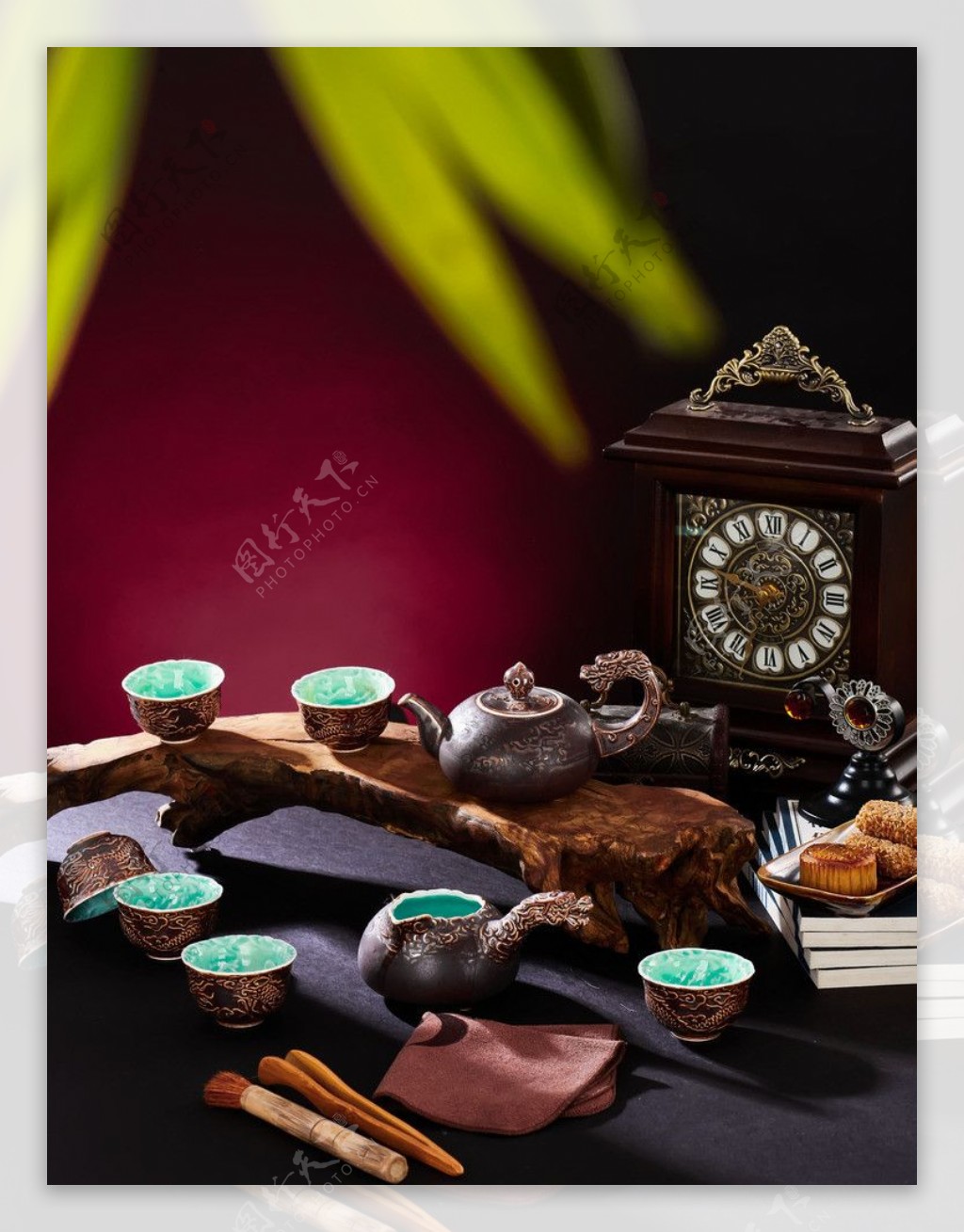 金龙浮雕茶具图片