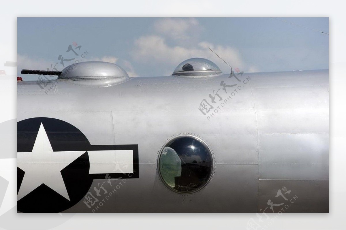 B29超级空中堡垒图片
