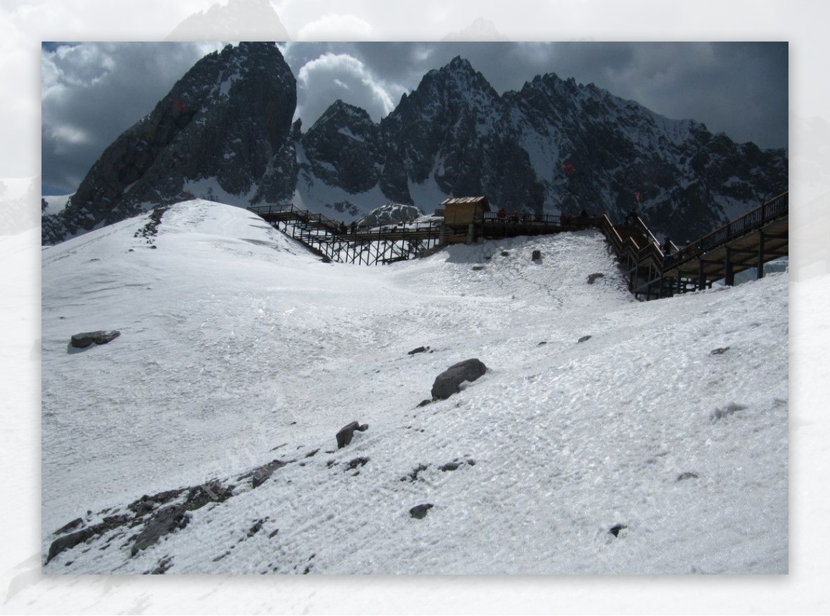 玉龙雪山图片