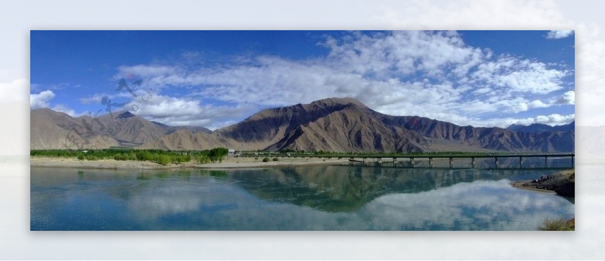 西藏湖泊图片