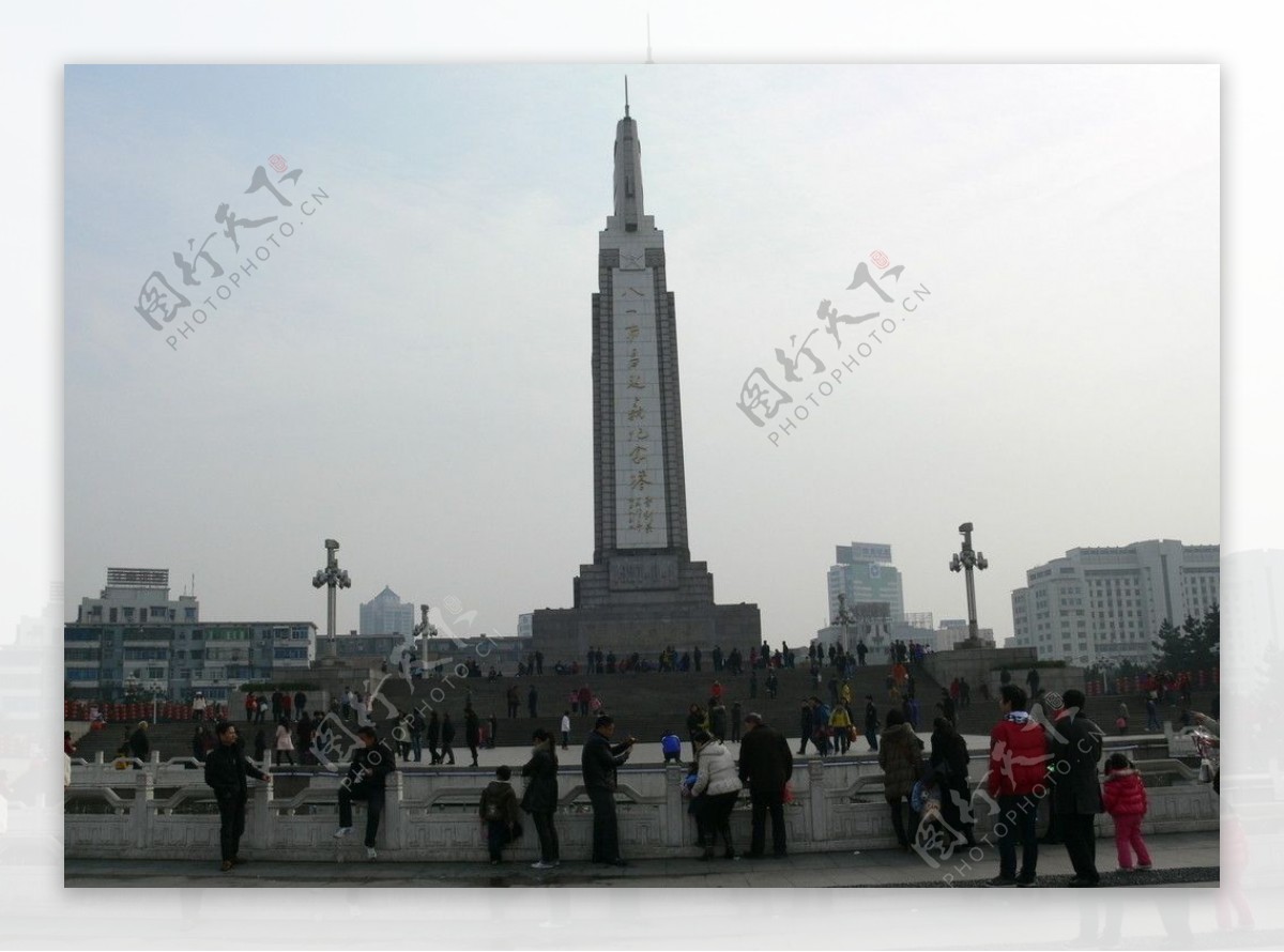 起义纪念塔图片