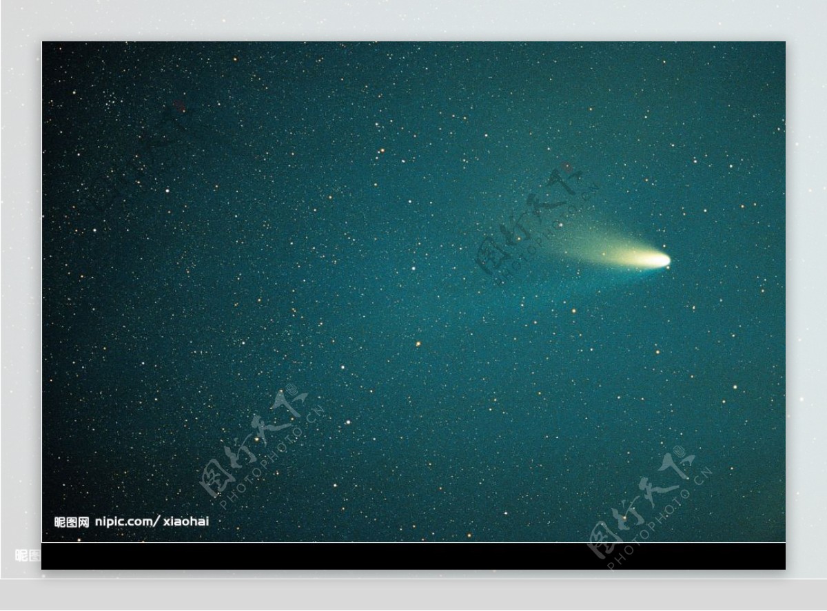 夜空彗星图片