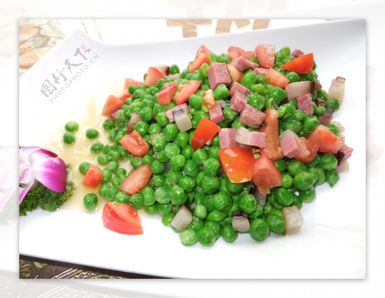 豌豆用火腿 库存照片. 图片 包括有 传统, 大蒜, 午餐, 金黄, 美食, 素食主义者, 绿色, 叉子 - 57077208
