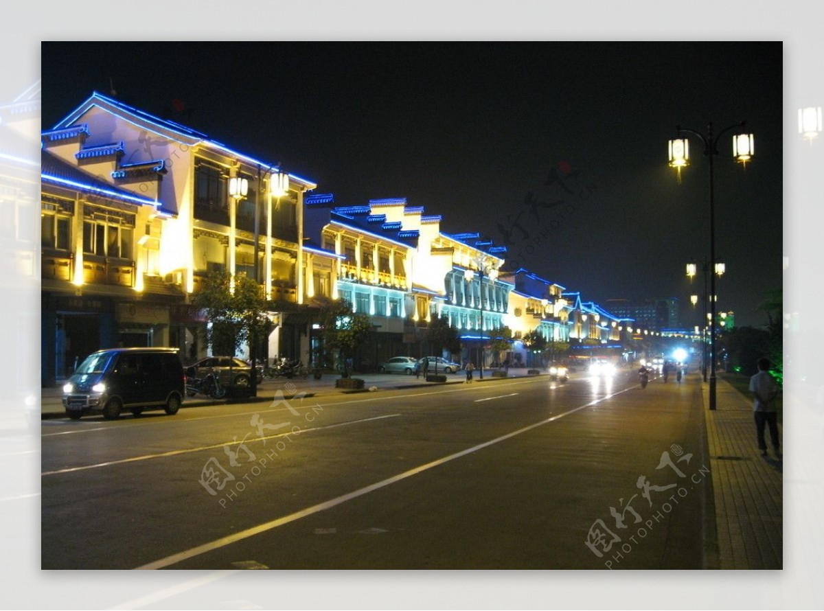 杨州街道夜景图片