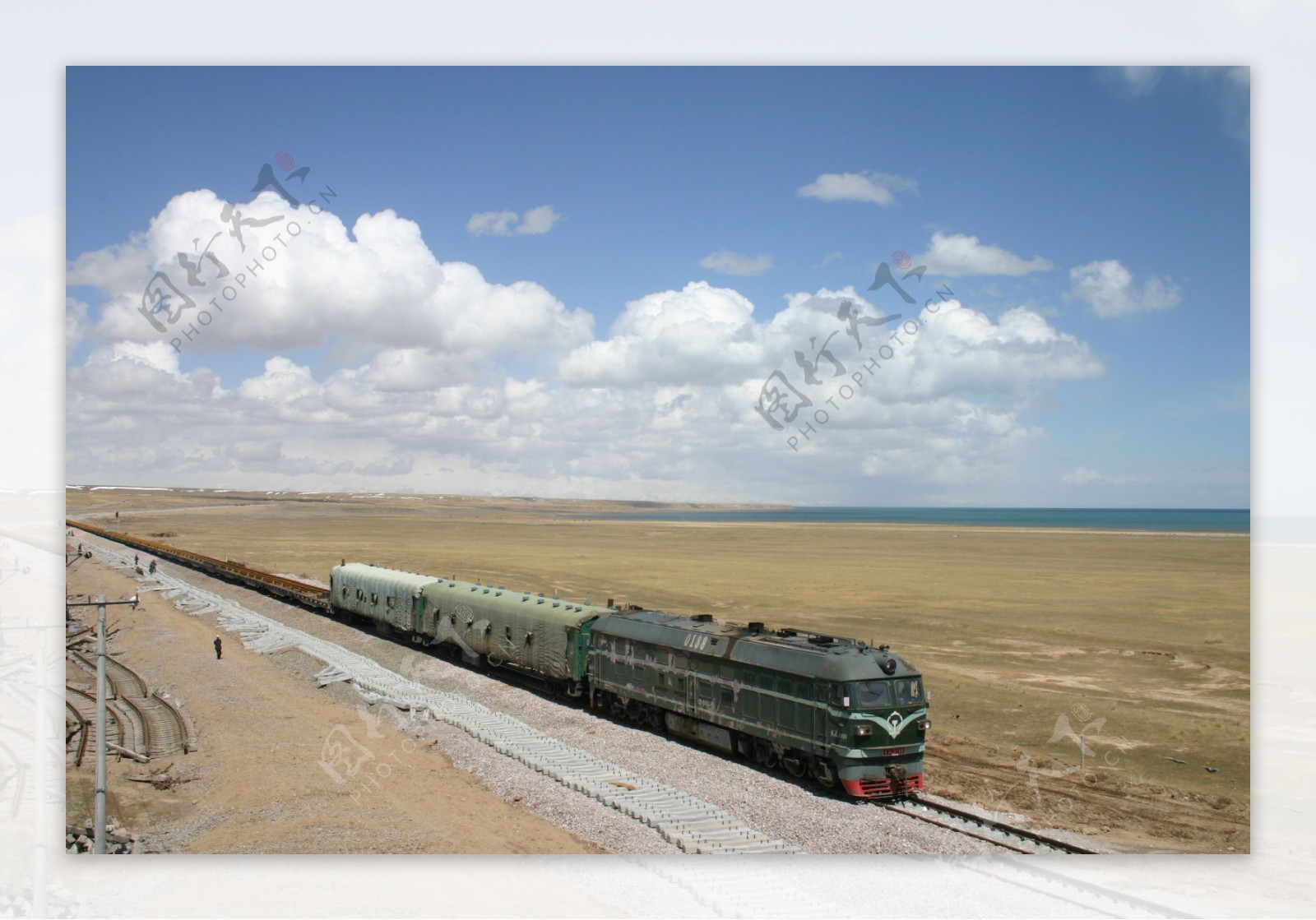 青藏铁路通车图片