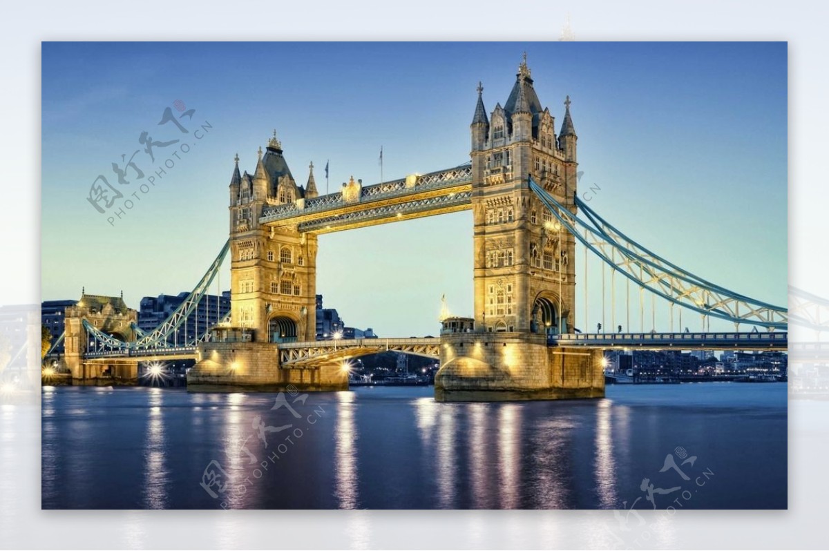 伦敦塔桥黄昏图片