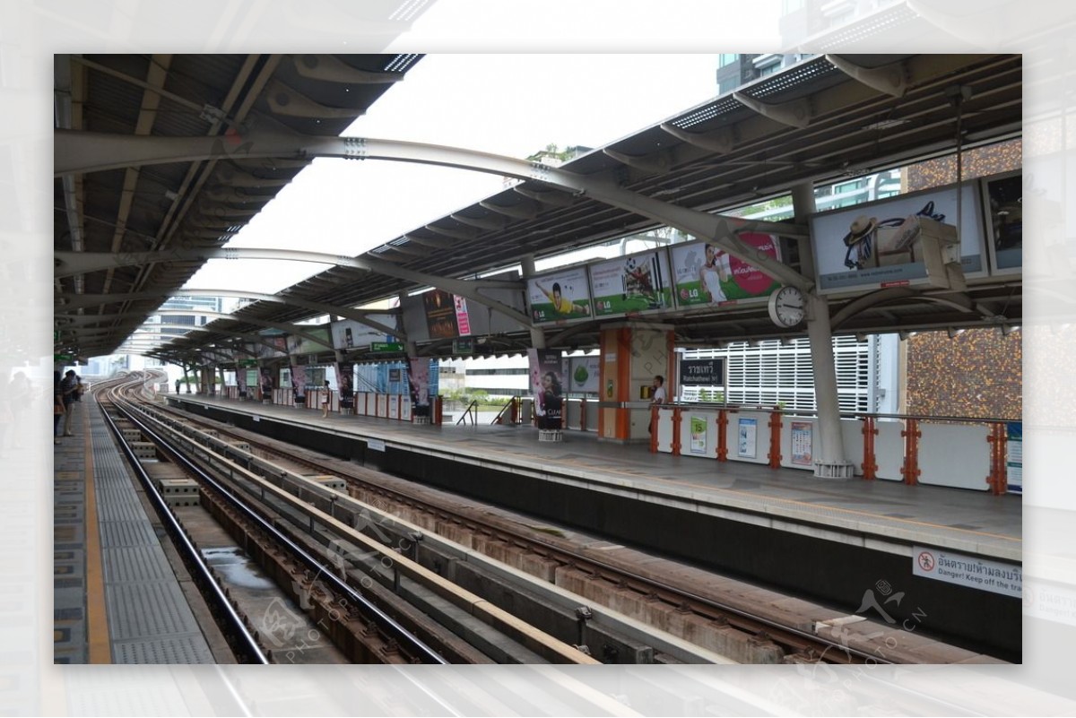 曼谷地铁站台图片