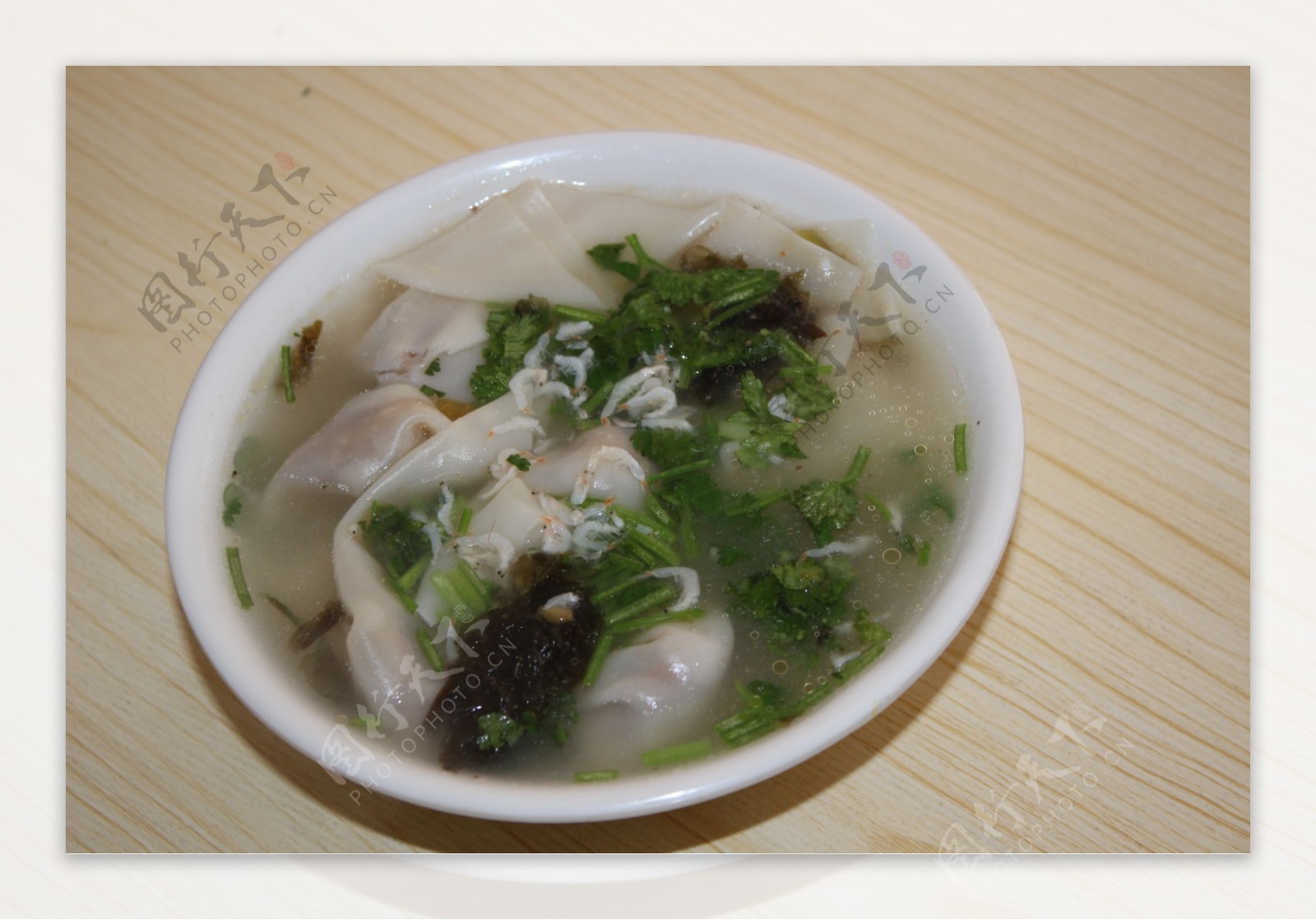 清香虾米馄饨图片