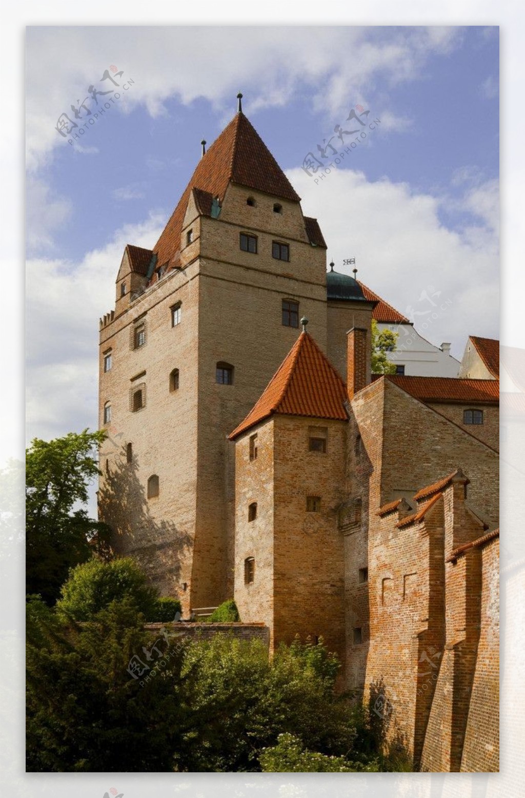 德国兰茨胡特特劳斯尼茨城堡图片
