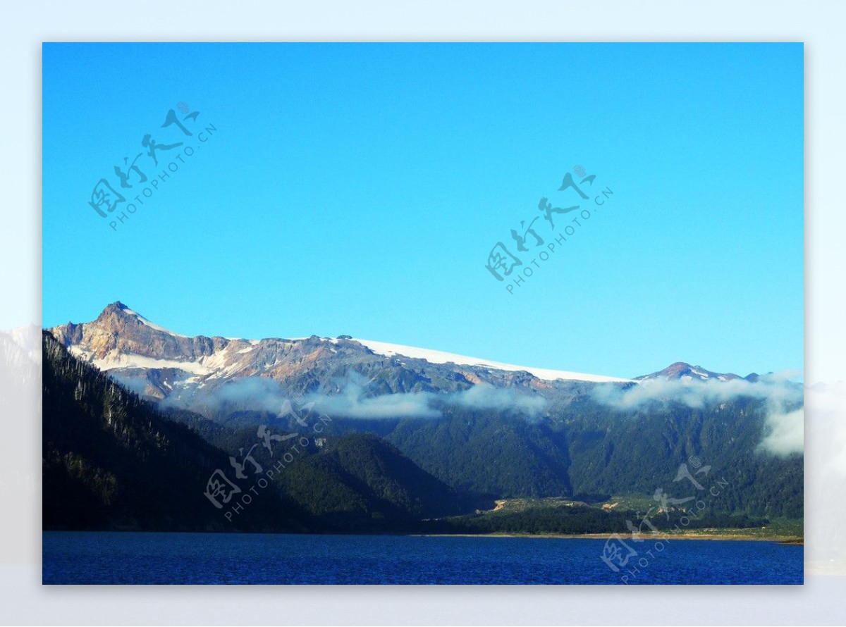 美国火山湖国家公园图片