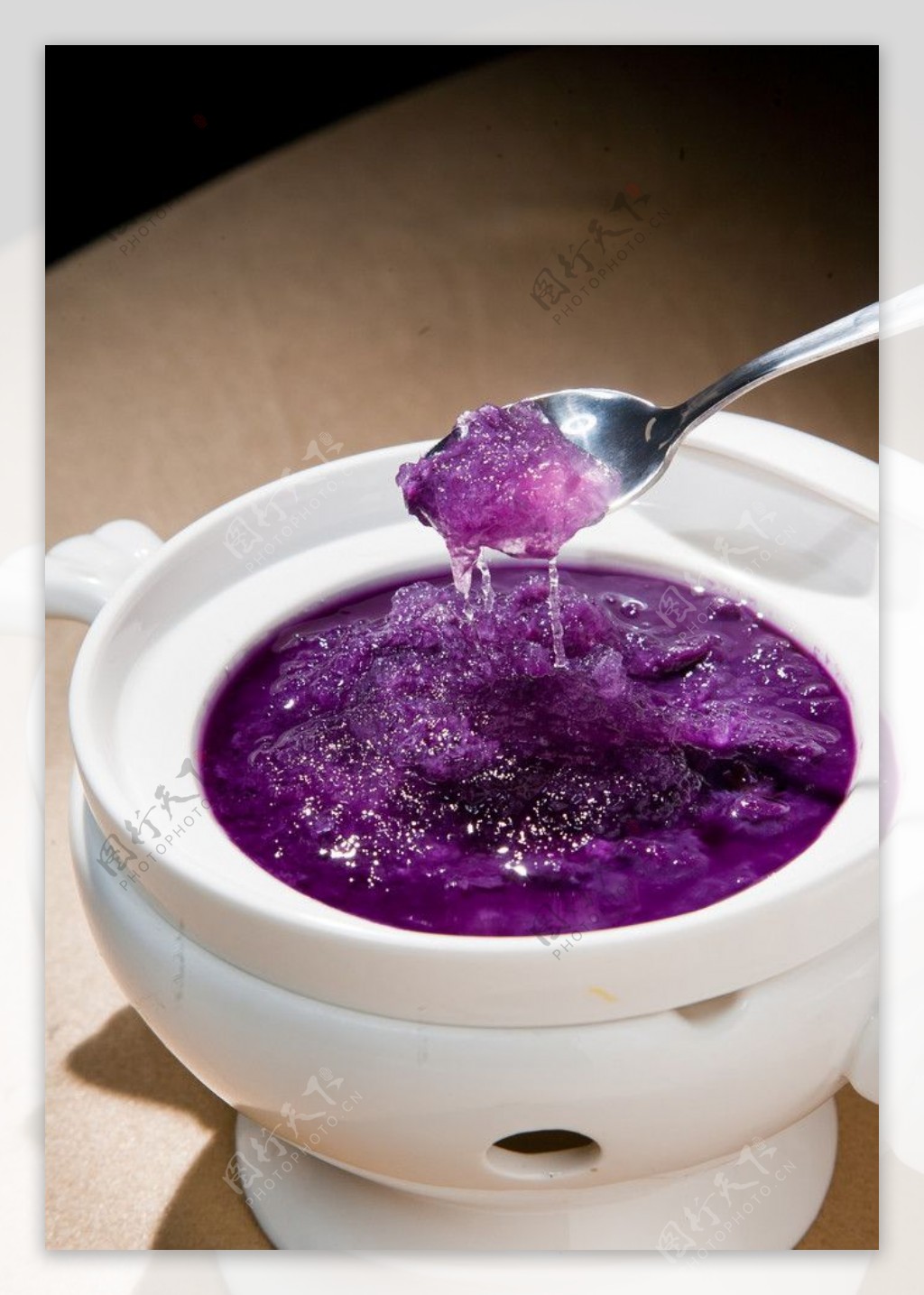 紫薯汁烩燕窝图片