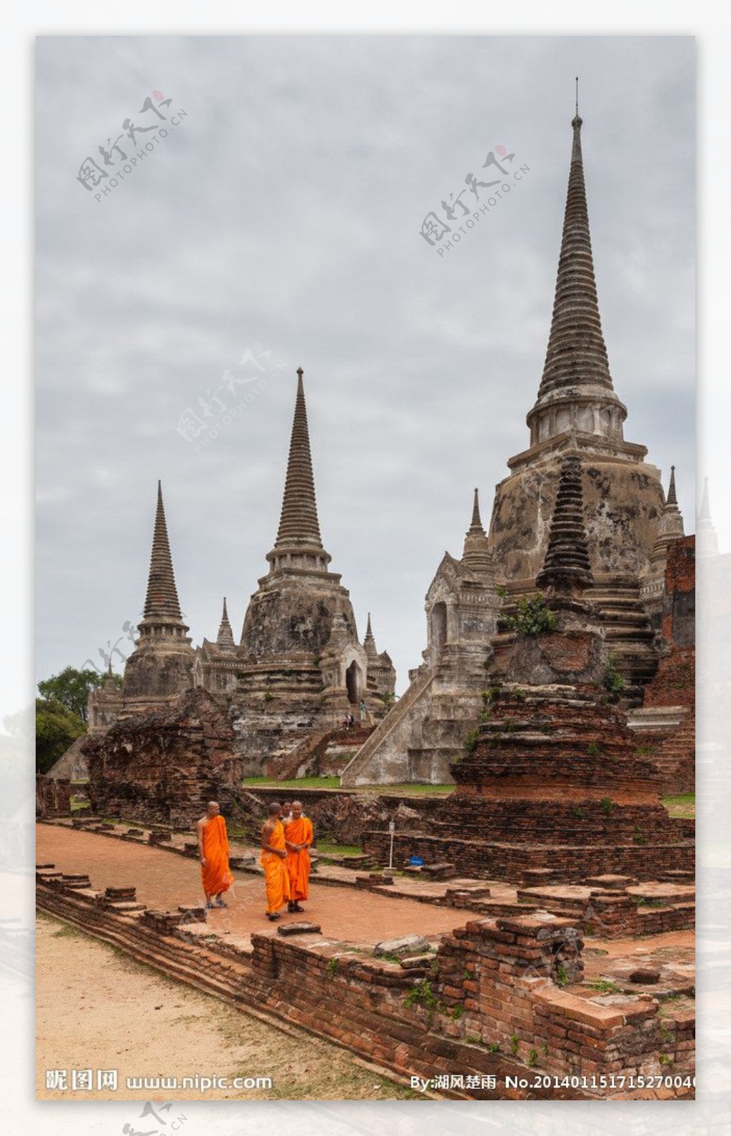 旅游泰国佛塔图片