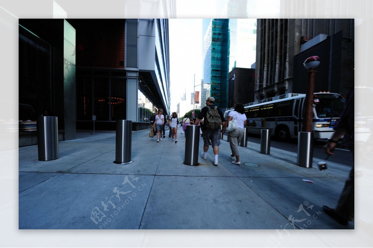 纽约曼哈顿第五大道42街街景图片
