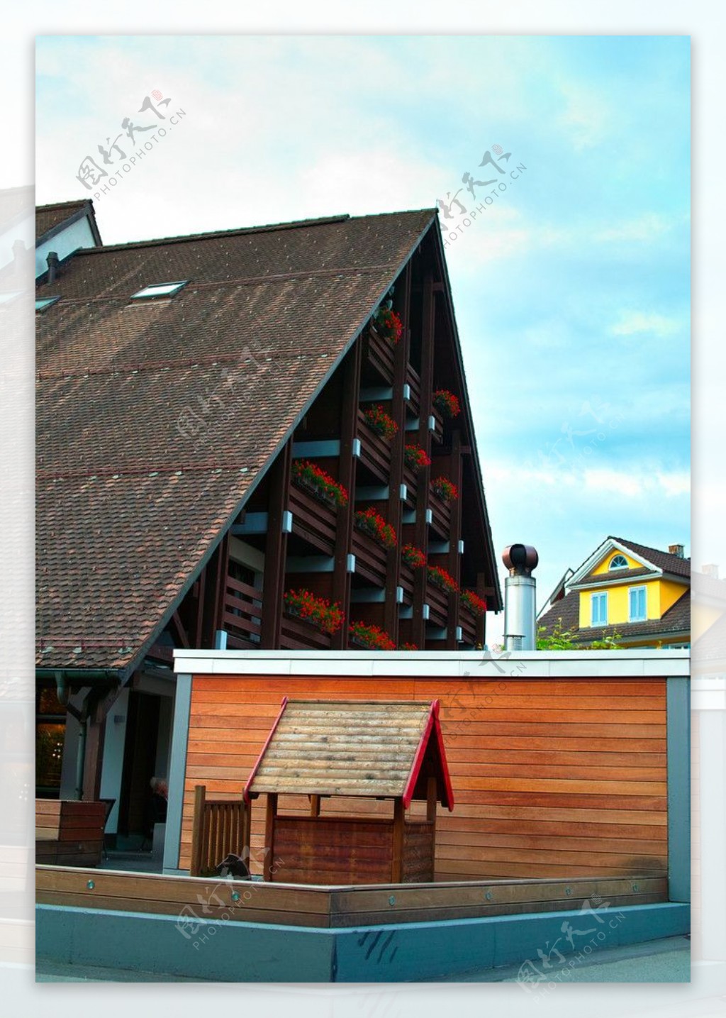 瑞士典型的瑞士房屋图片