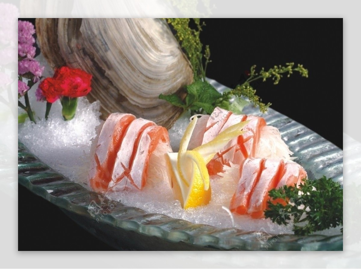 三文鱼腩刺身图片
