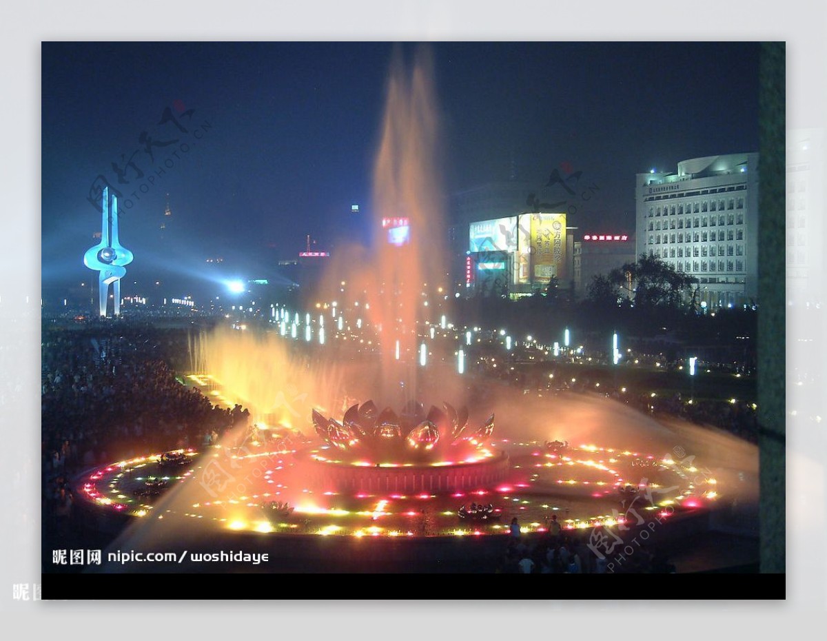 泉城广场夜景图片