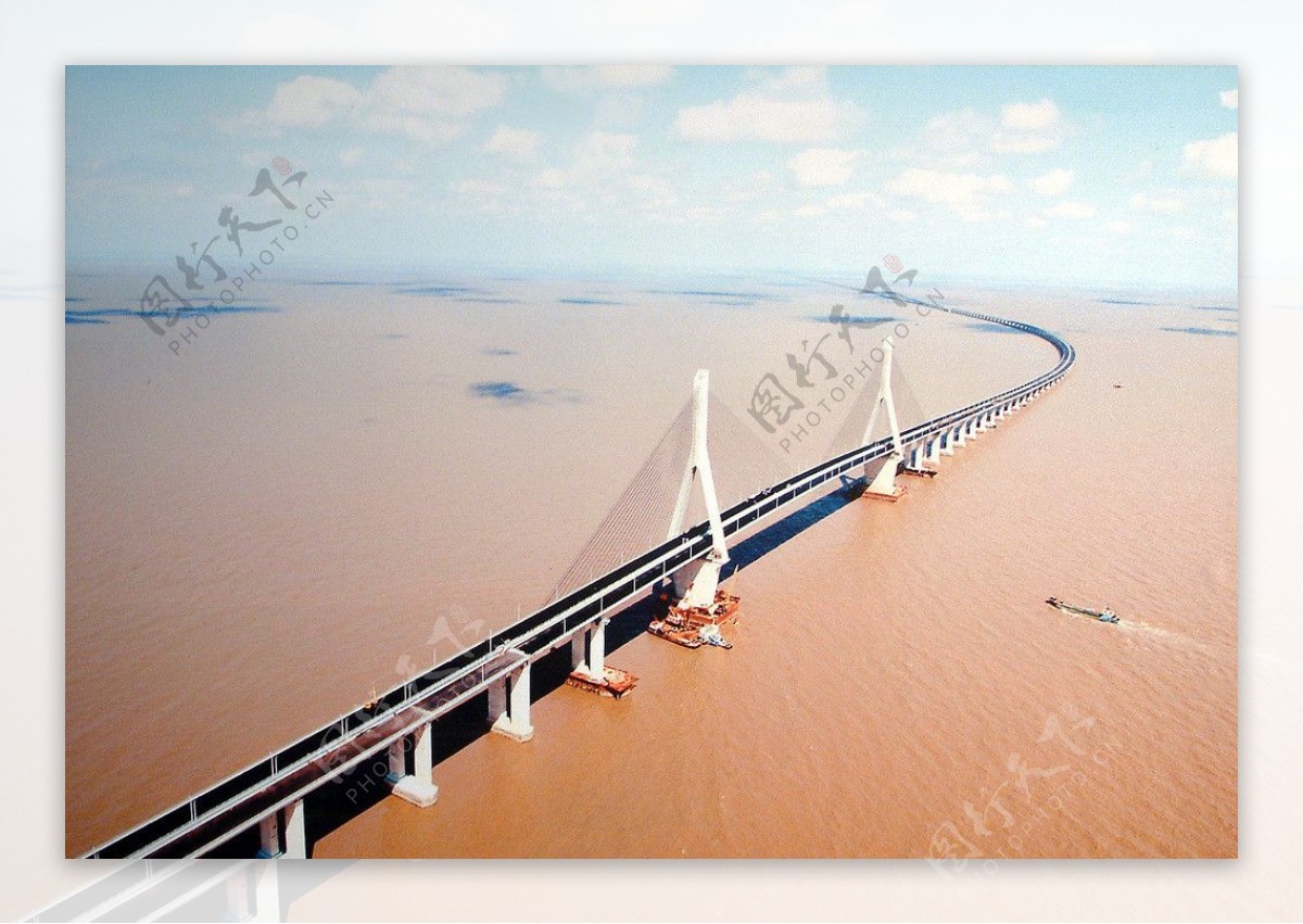 东海大桥桩基图片