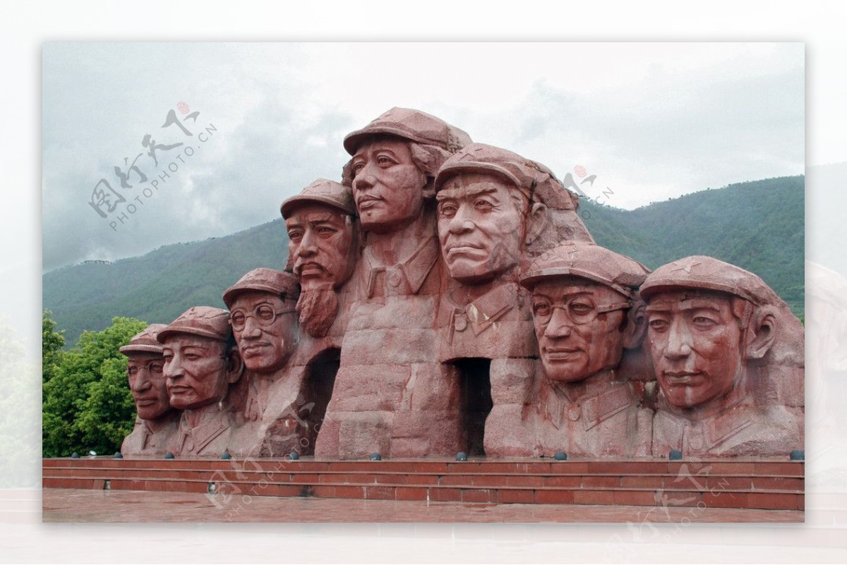 红军领袖群雕左侧图片