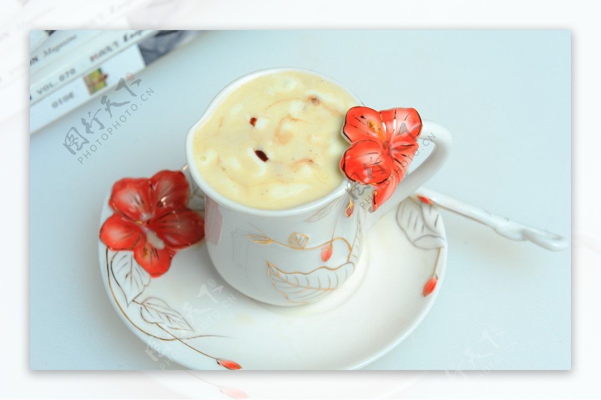 花式咖啡与珐琅瓷图片