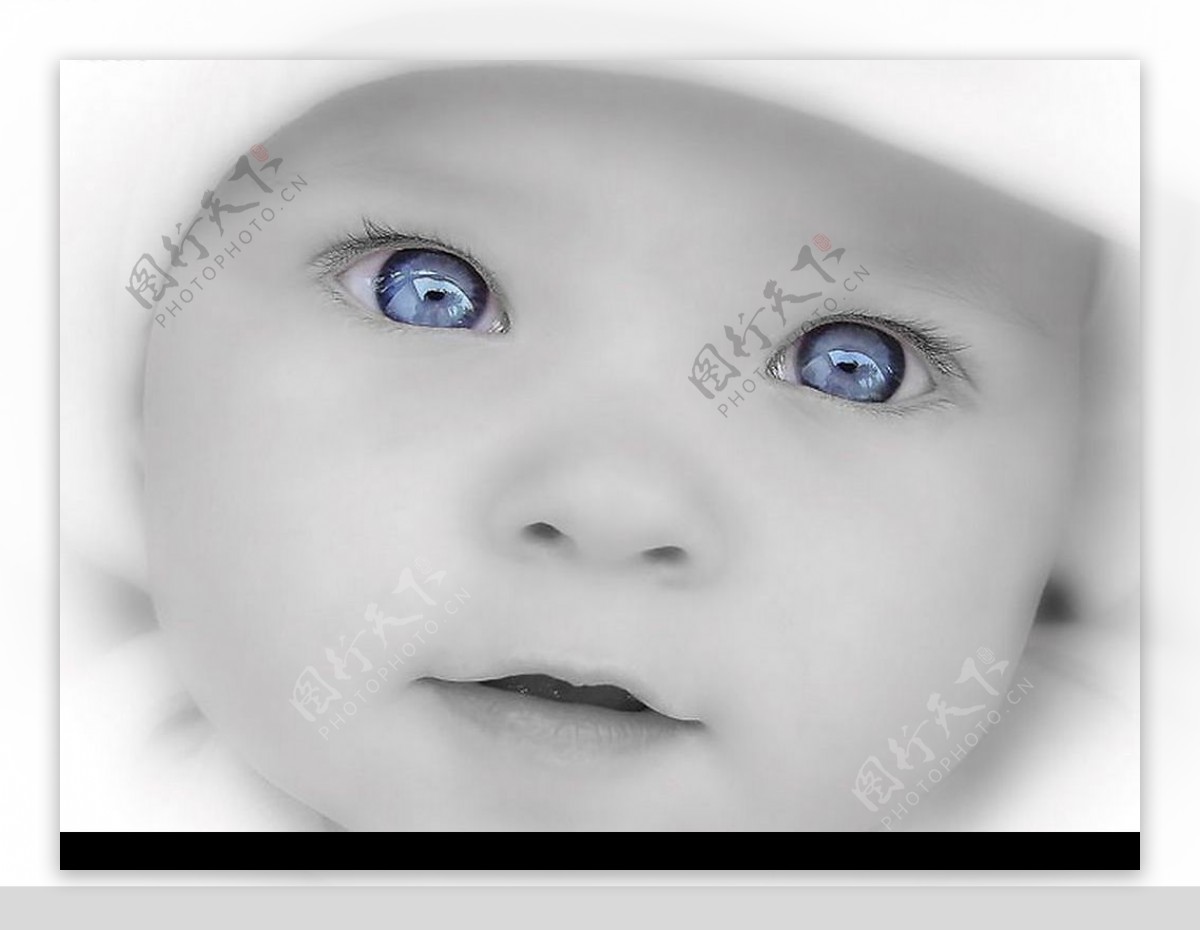 婴儿耳垂根部裂开图片（冬季宝宝皮肤皴裂）-幼儿百科-魔术铺