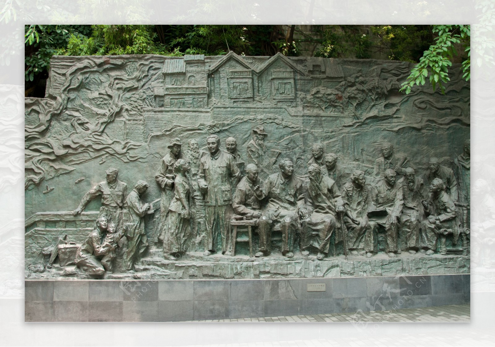 重庆特园革命历史浮雕